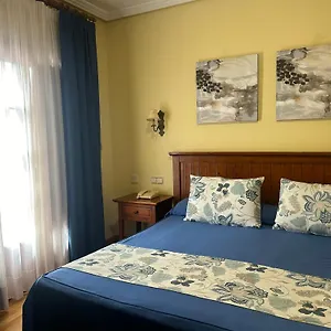 3* מלון Casona De La Reyna